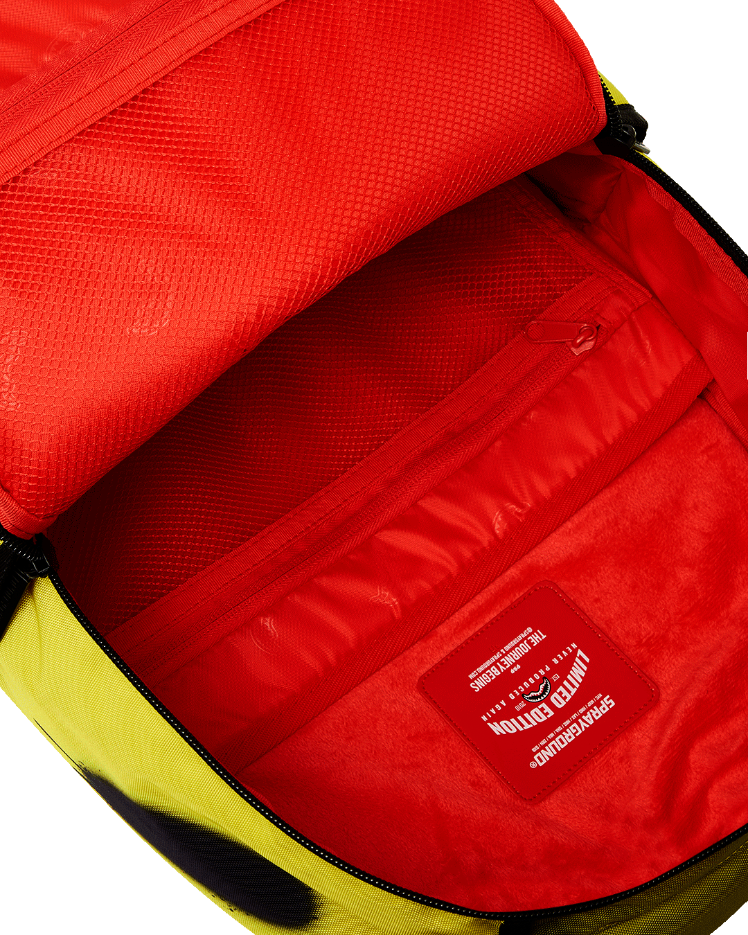 HAPPY SHARK SMILE DLXSR BACKPACK