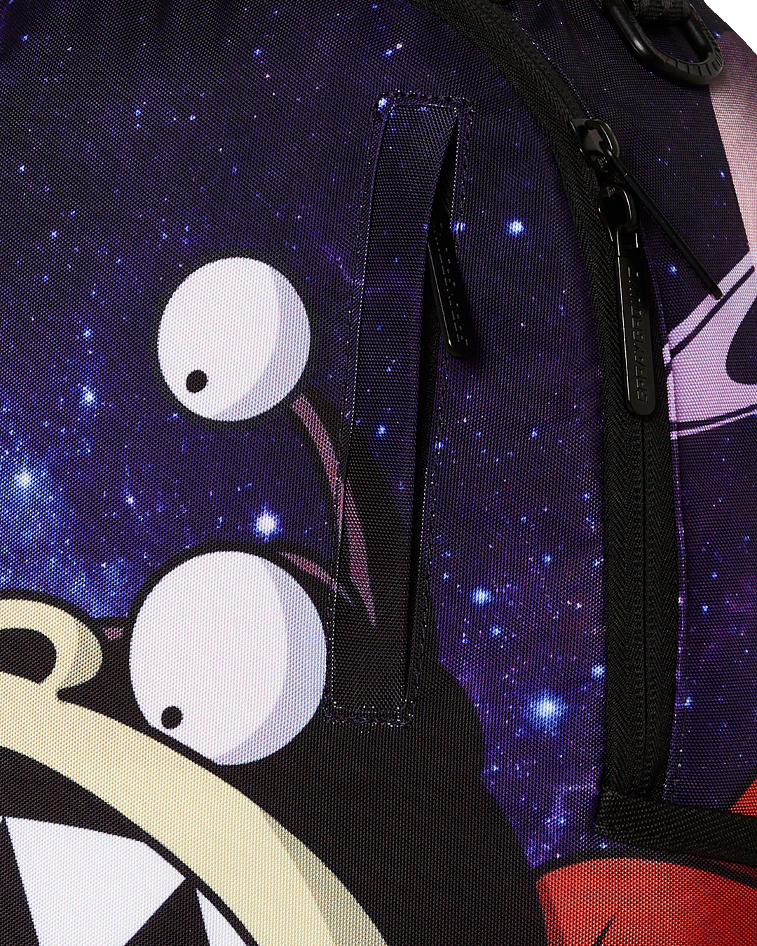 NIBBLER EATING SHARKMOUTH DLXR BACKPACK