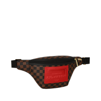 RED REDEMPTION SAVVY CROSSBODY