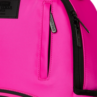 SHARK CENTRAL WHITE STENCIL SHARK PINK DLXSV BACKPACK