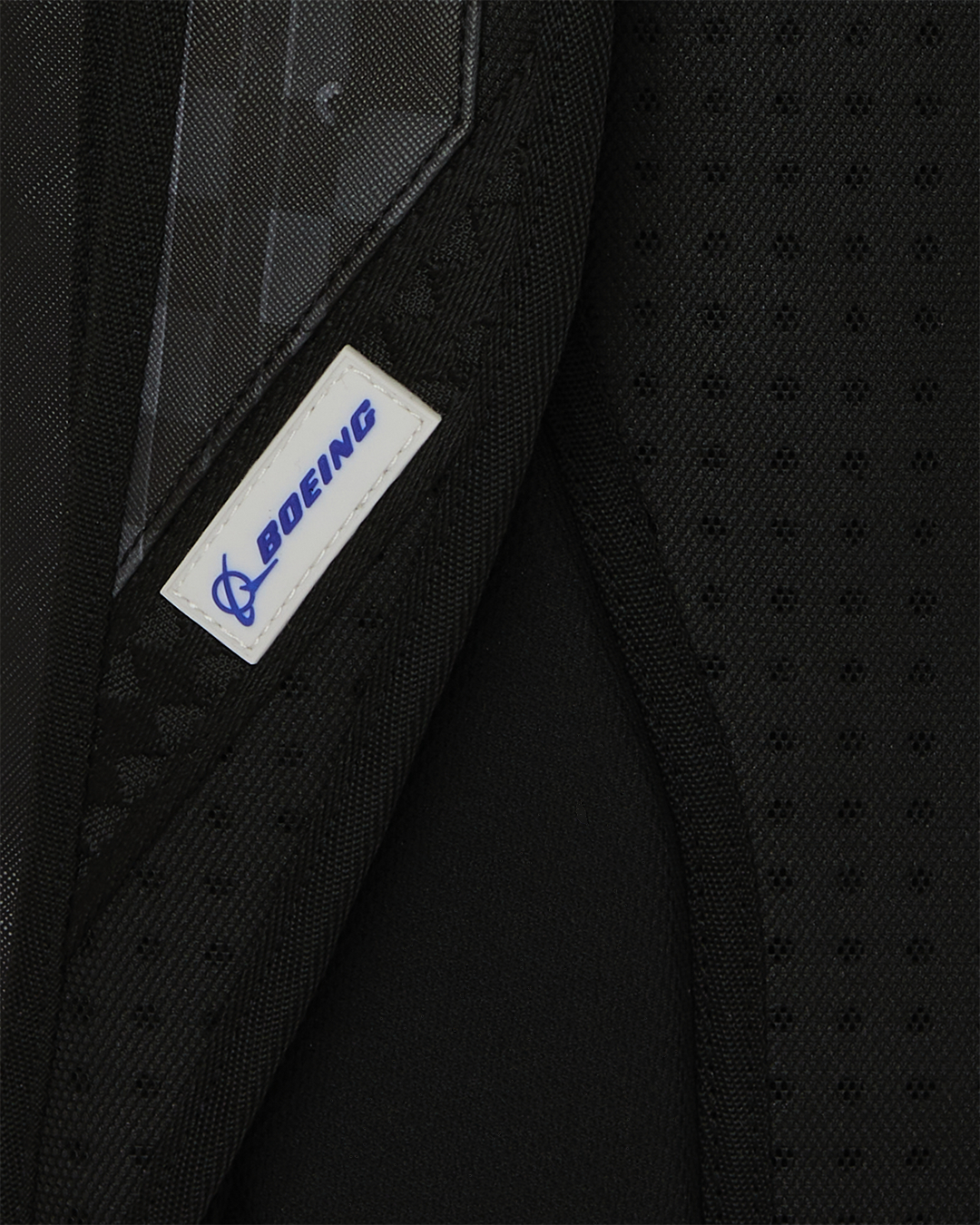 BOEING P-51 MUSTANG SHARKMOUTH DLXSV BACKPACK