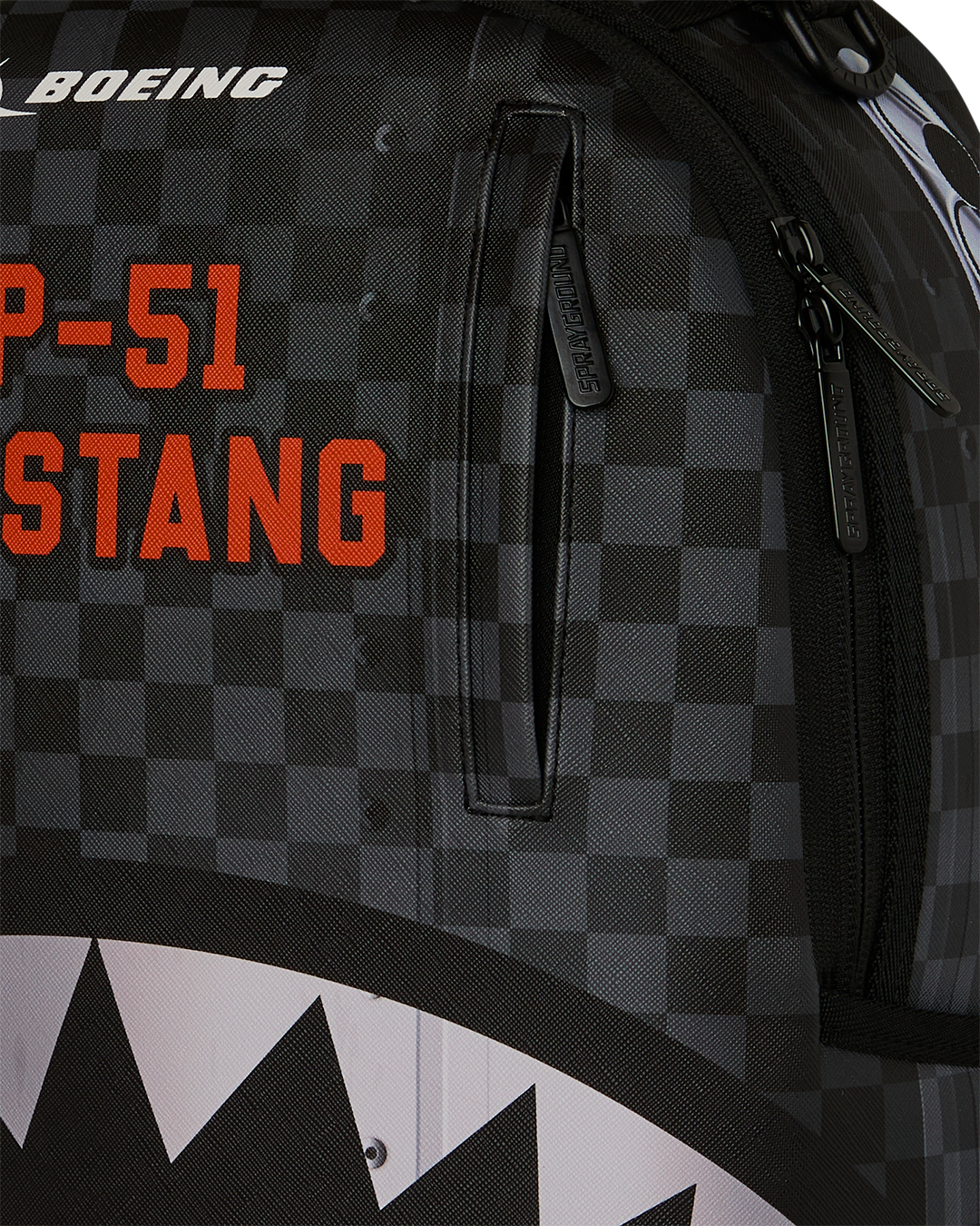 BOEING P-51 MUSTANG SHARKMOUTH DLXSV BACKPACK