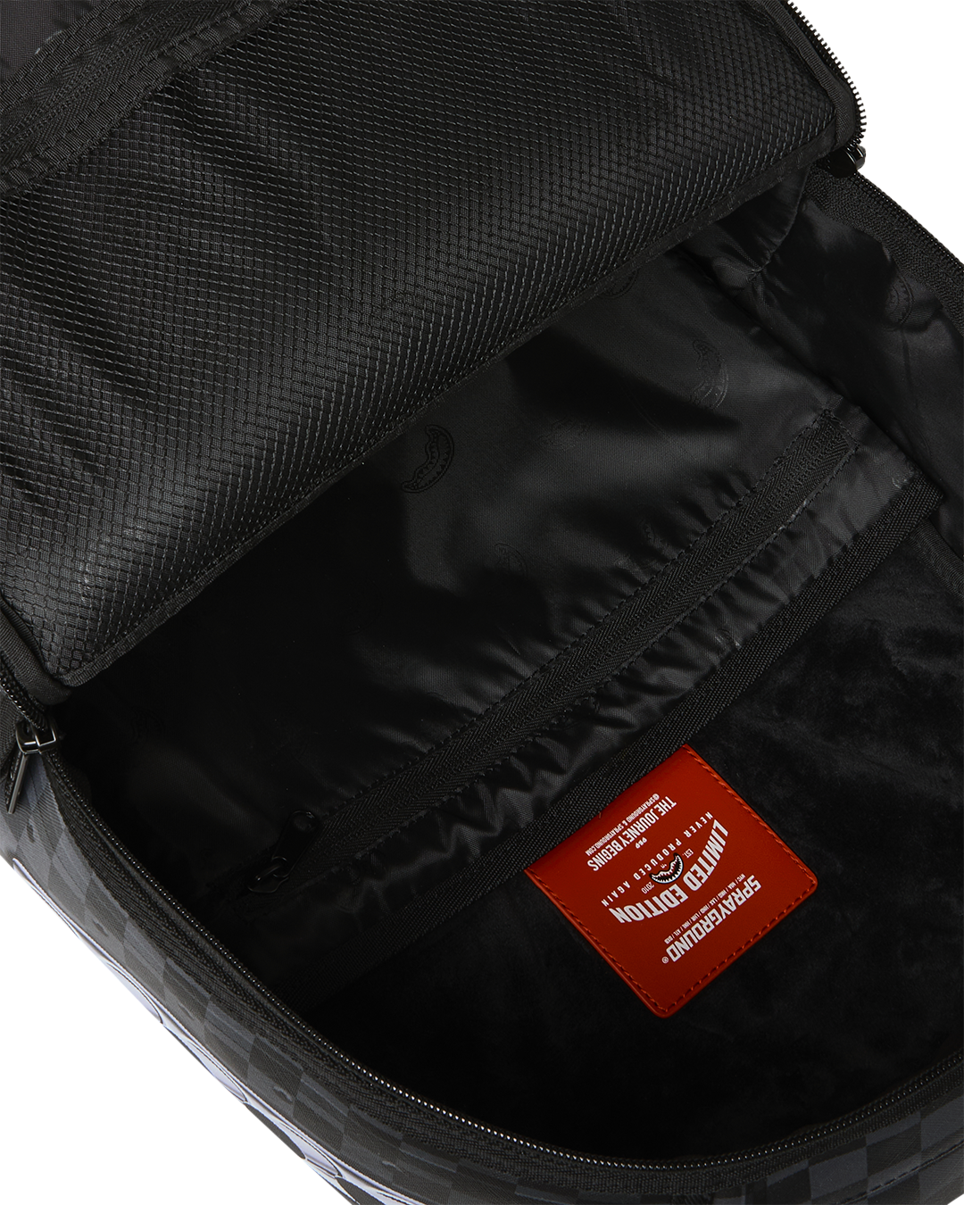 BOEING P-51 MUSTANG SHARKMOUTH DLXSV BACKPACK