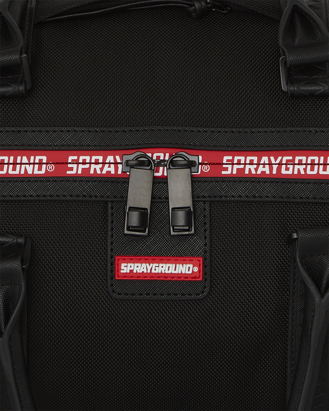 PRINTED ZIPPER SHARK DUFFLE