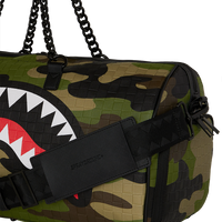 WOODLAND CAMO CHECK CHAIN DUFFLE