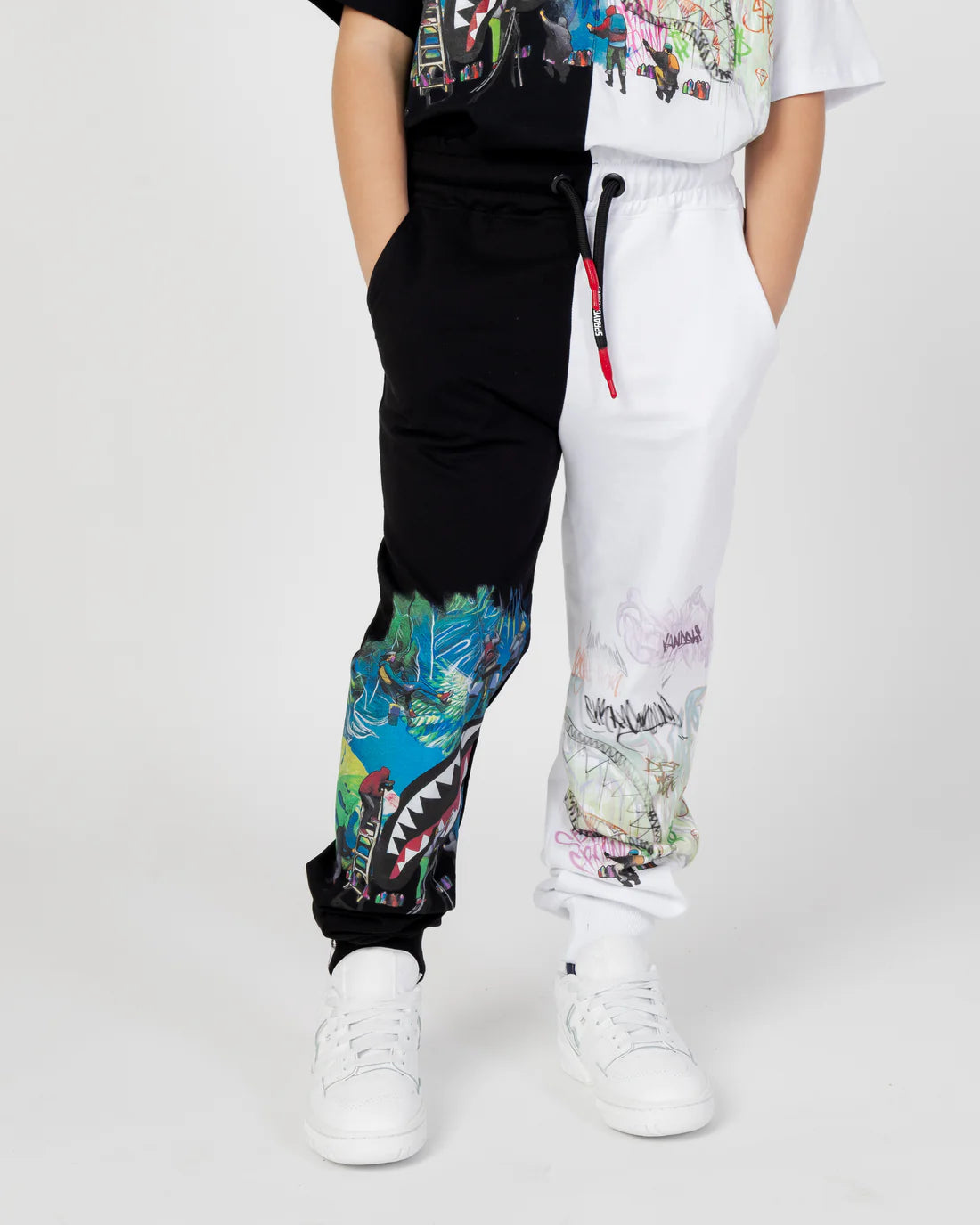 GRAFFITI STYLE SPLIT PANTS