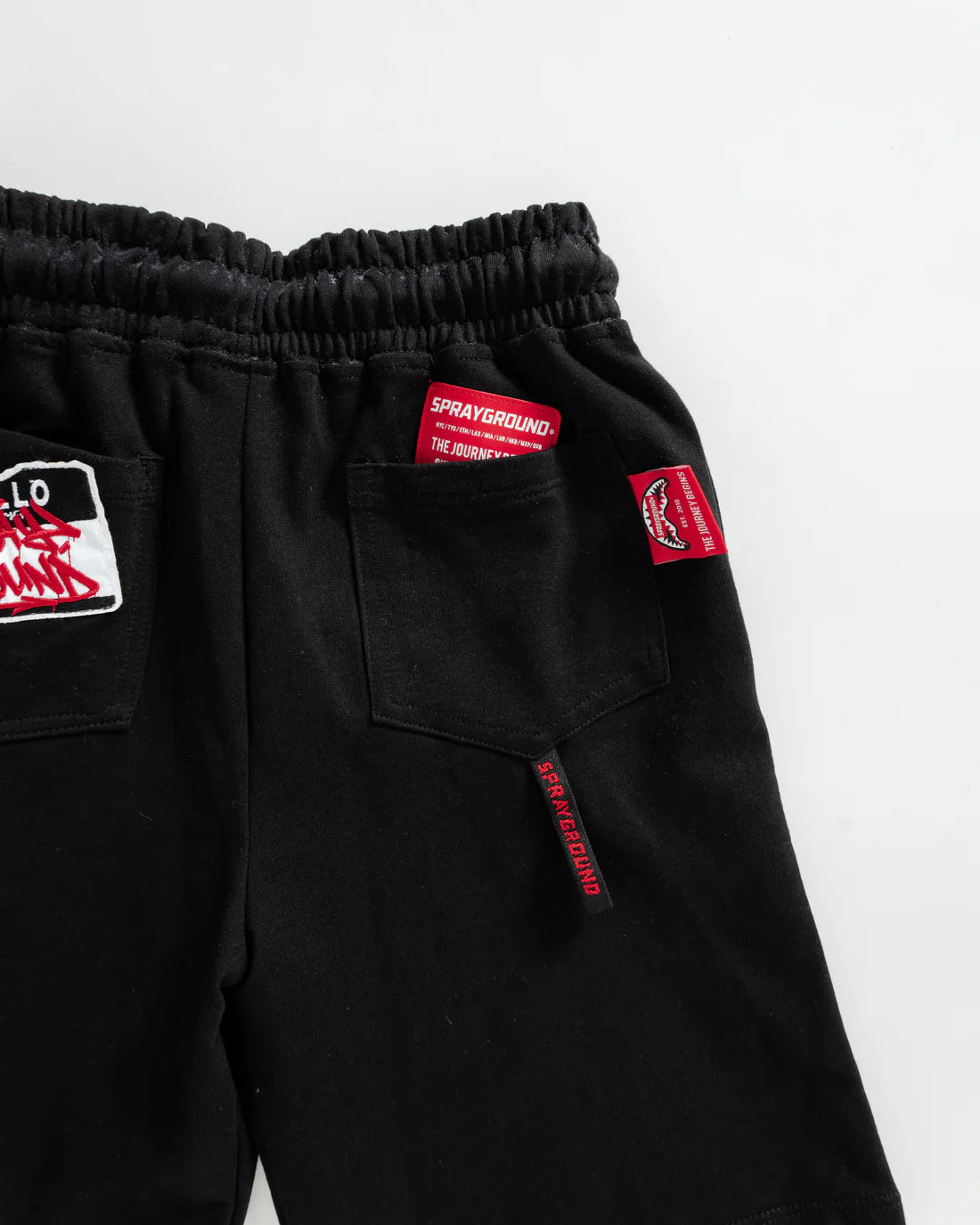 LABEL SHARK CREW SHORTS