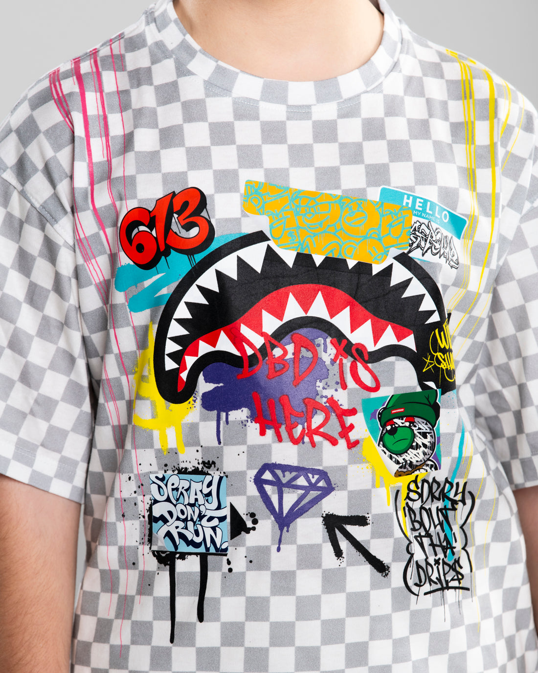 SHARKS IN THE RIZZ OVER T-SHIRT