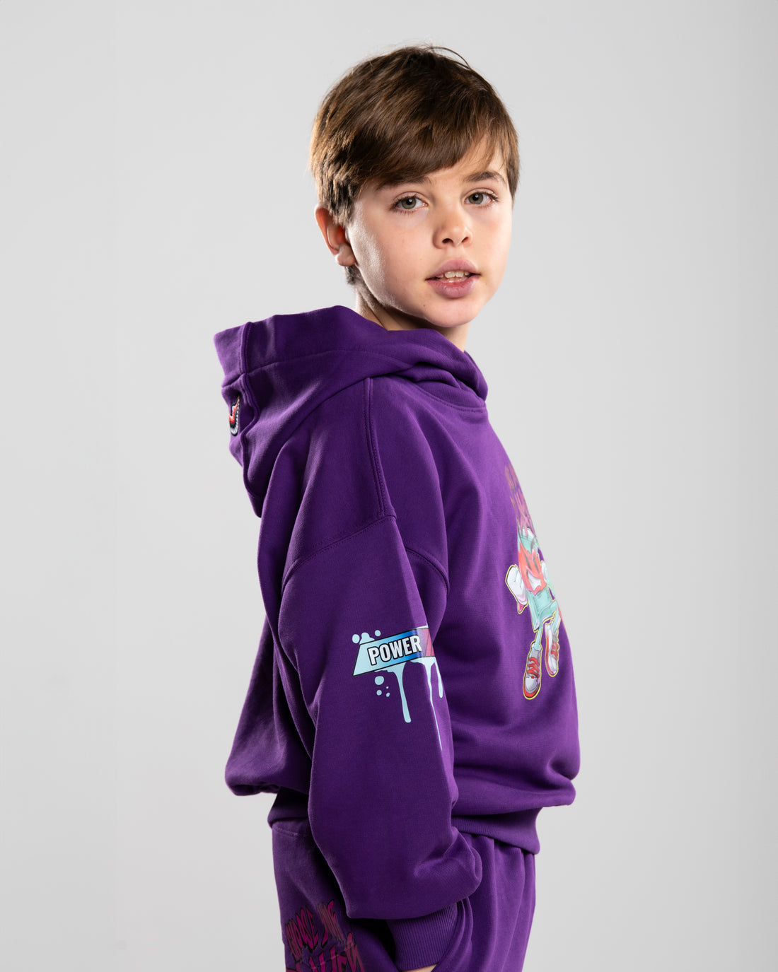 CHARACTERS FIGHT PERFECT HOODIE