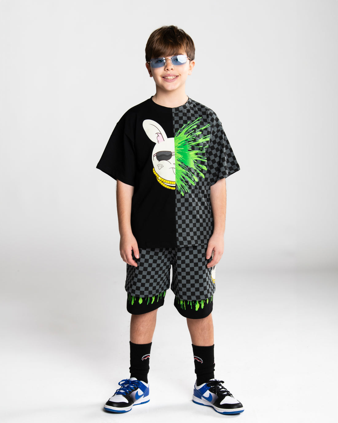 SPLATTER BUNNY SPLIT OVER T- SHIRT