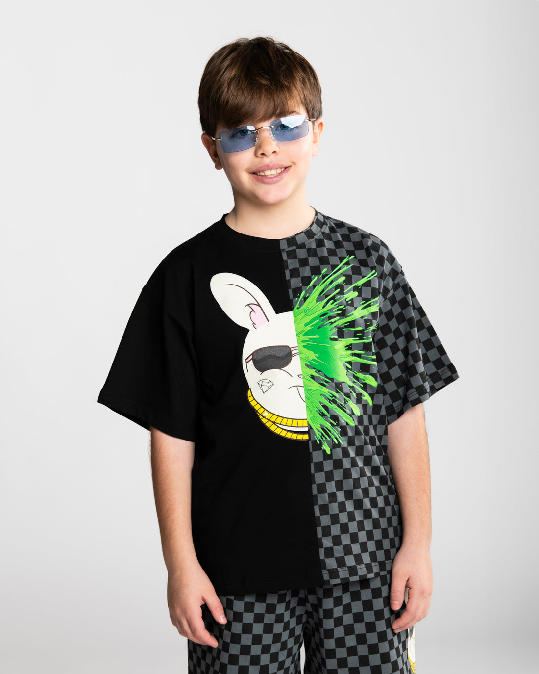 SPLATTER BUNNY SPLIT OVER T- SHIRT
