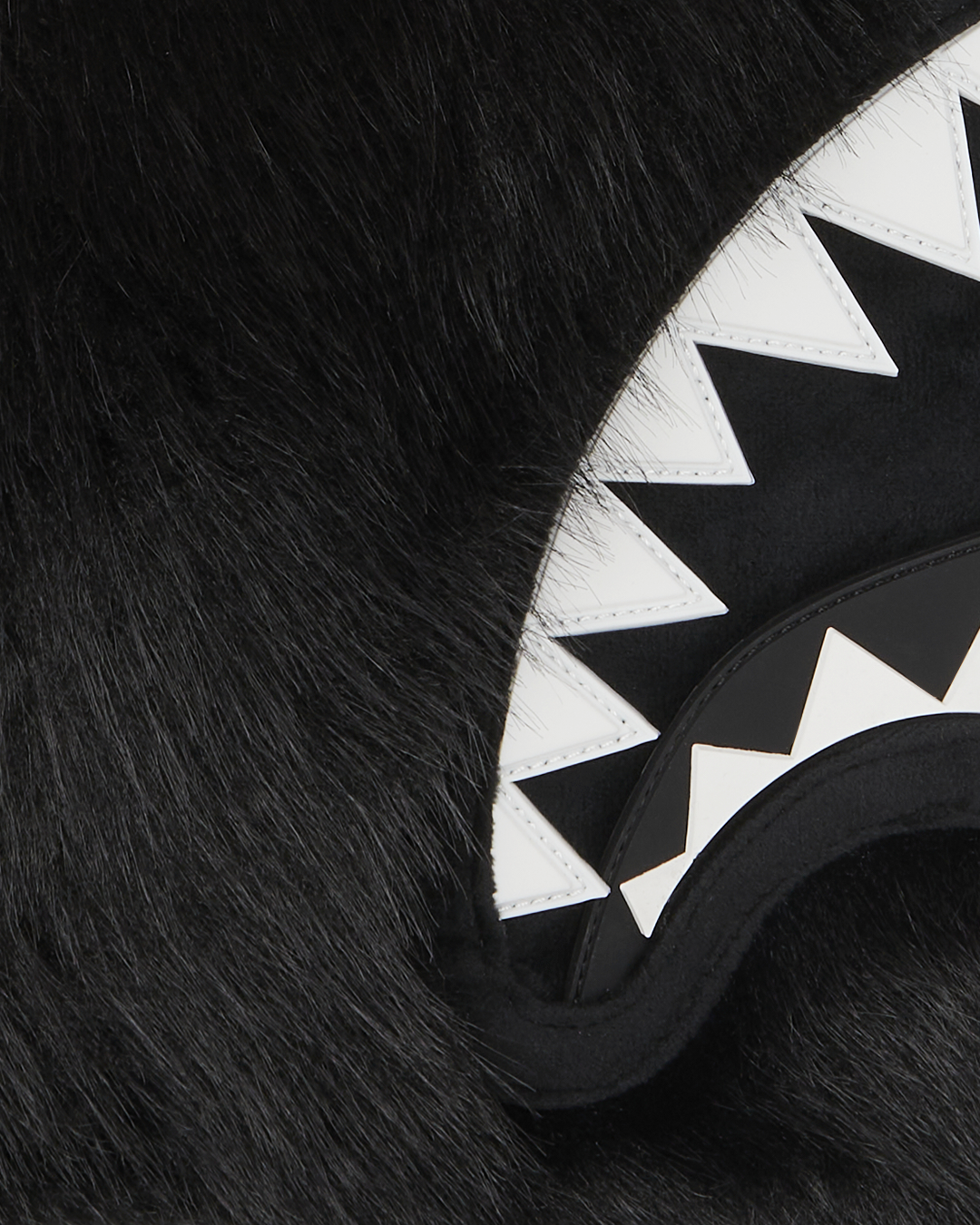 FUR CRAY BLACK TOTE