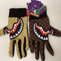 PARIS VS FLORENCE GLOVES SIZE - spraygroundgcc